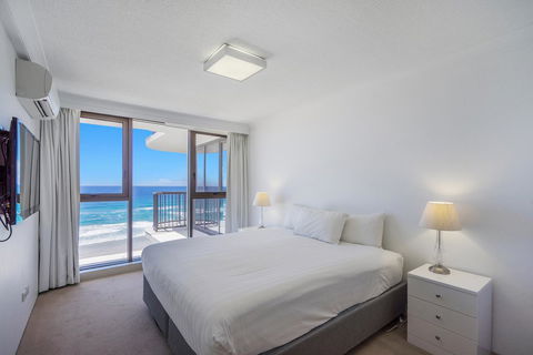 Surfers Aquarius On The Beach - Perths Hotel 22