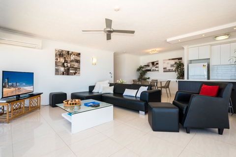 Breakers North Absolute Beachfront Apartments - Official - Perths Hotel 23