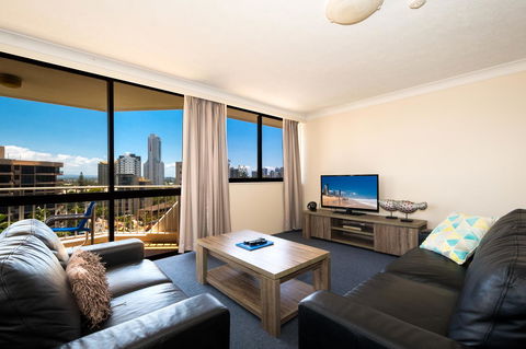 Breakers North Absolute Beachfront Apartments - Official - Perths Hotel 12