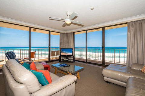 Breakers North Absolute Beachfront Apartments - Official - Perths Hotel 28