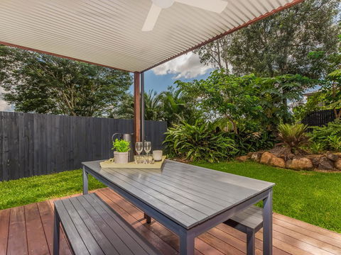 Sam's Buderim Mountain Guest House - Perths Hotel 19