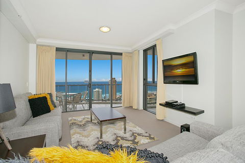 Chevron Renaissance - HR Surfers Paradise - Perths Hotel 5