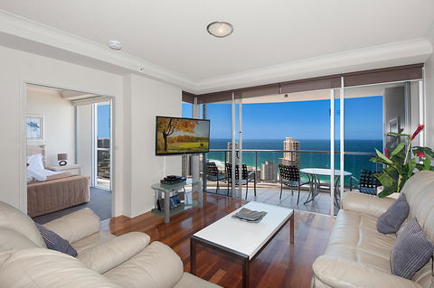 Chevron Renaissance - HR Surfers Paradise - Perths Hotel 7