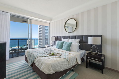 Chevron Renaissance - HR Surfers Paradise - Perths Hotel 2