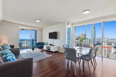 Chevron Renaissance - HR Surfers Paradise - Perths Hotel 3