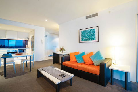 Circle On Cavill Surfers Paradise Apartments-Holiday Paradise - Perths Hotel 18