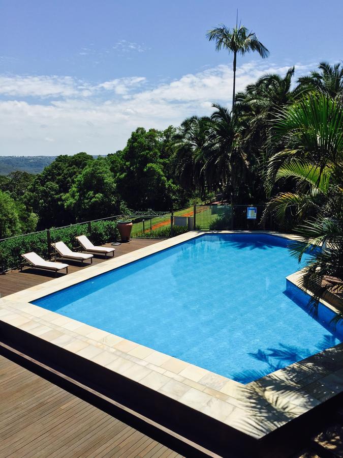 Dulong QLD Perths Hotel