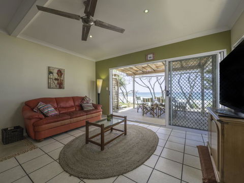 Watson Street 29, Currimundi - Perths Hotel 3