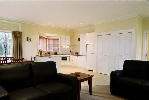 Waverley House Cottages - Perths Hotel 2