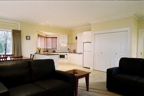 Waverley House Cottages - Perths Hotel 2