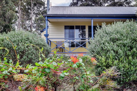 Waverley House Cottages - Perths Hotel 0