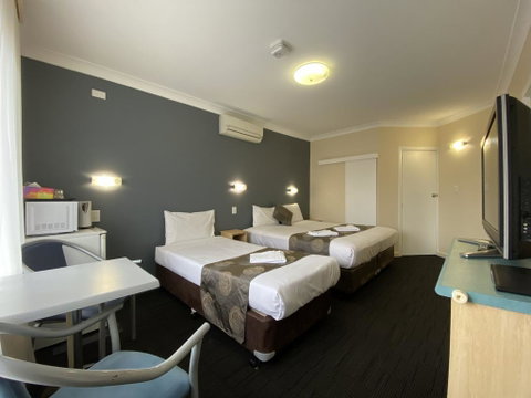Welcome Inn 277 - Perths Hotel 1