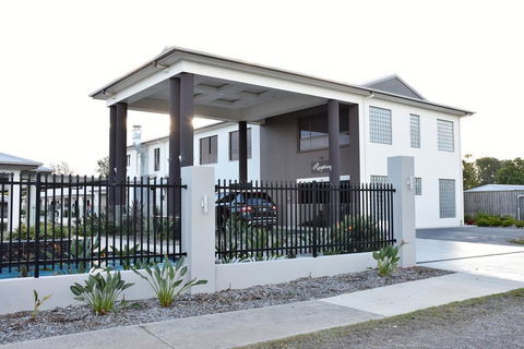 Western Downs Motor Inn - Perths Hotel 0