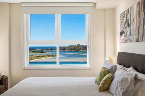 Wharf Apartment Unit 7 - Perths Hotel 0