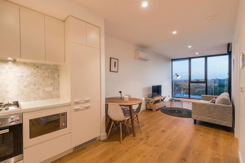Whitehorse Tower Deluxe 1 Bedroom With View - Perths Hotel 3