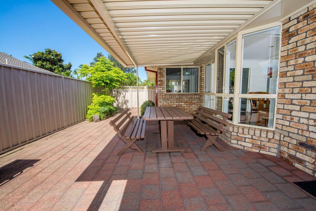 Fingal Bay NSW Perths Hotel