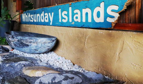 Whitsundays BNB Retreat - Perths Hotel 1