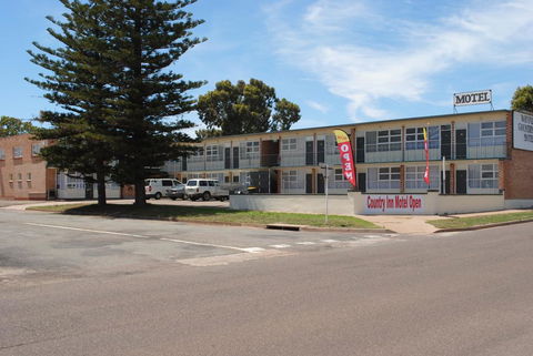 Whyalla Country Inn Motel - Perths Hotel 3