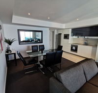 Widest Ocean View and Balcony Luxury Apt - Perths Hotel