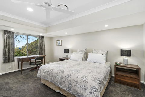 WINDARRI - Perths Hotel 3