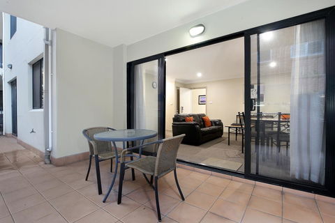 Wollongong Serviced Apartments - Perths Hotel 0