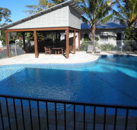 Woodgate Beach Houses - Perths Hotel