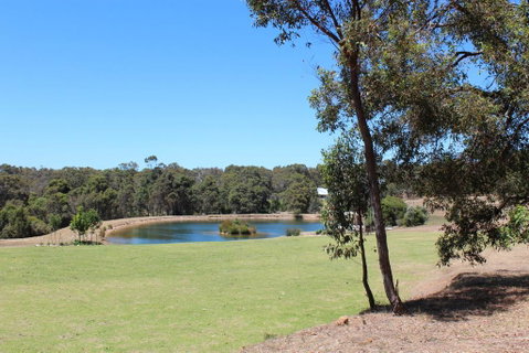 Woodstone Goanna Cottage - Perths Hotel 2