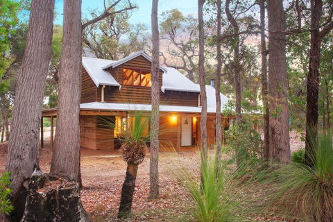 Woodstone Kookaburra Cottage - Perths Hotel 0