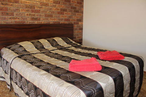 Woomargama Motel - Perths Hotel 2