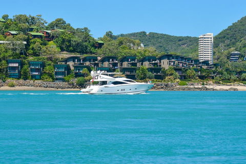 Yacht Club Villa 33 - Serenity - 4 Bedroom 4 Bathroom House Ocean Views 2 Buggies - Perths Hotel 2