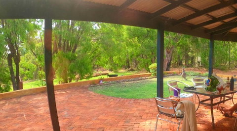 Yallingup Pet Friendly Bush Retreat - Perths Hotel 1