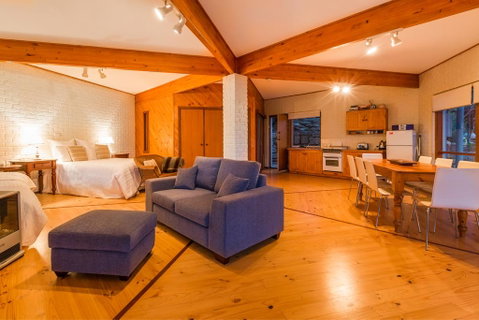 Yallingup's Best Located Beach House - Perths Hotel 1