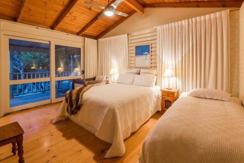 Yallingup's Best Located Beach House - Perths Hotel 2
