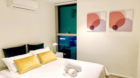 Xu's Residence@888 Collins St - Perths Hotel 1
