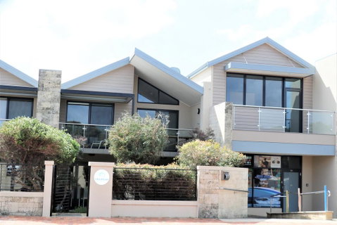 Yallingup Beach Resort - Perths Hotel 1