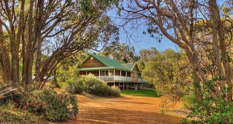 Yallingup Forest Resort - Perths Hotel 0