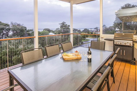 Yaringa - Perths Hotel 1