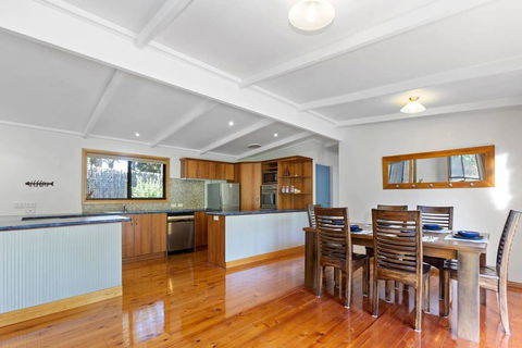 YARRABEE - The Perfect Getaway! - Perths Hotel 1