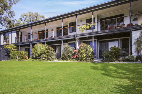 Yarrandabbi Dreaming Boutique B&B - Perths Hotel 2