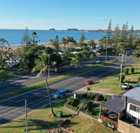 Yeppoon Beachhouse - Perths Hotel