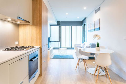 York & George: Sydney CBD - Perths Hotel 0