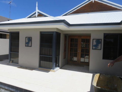 Yunderup Canal Getaway - Perths Hotel 1