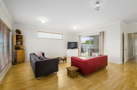 Zaahira House - Perths Hotel 2