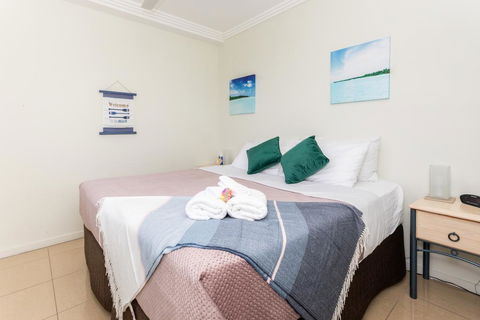 AirliediseNO Hills5min Walk 2 Port Of Airlie/Ferry TerminalWiFiNetflix - Perths Hotel 1