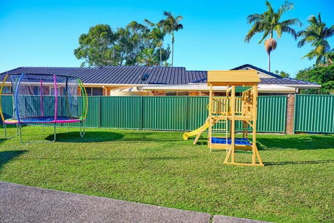 A Kids Dream & Paradise For Parents - Perths Hotel 3