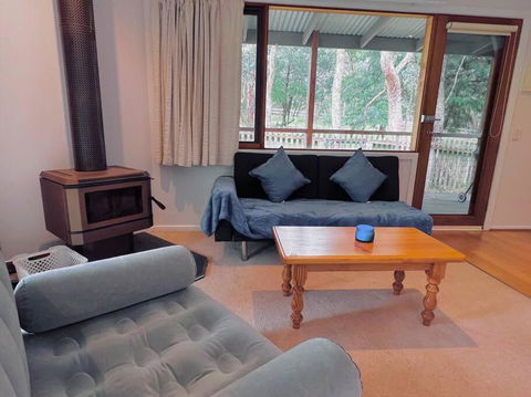 A Lovely Pool House In Forest - Perths Hotel 4