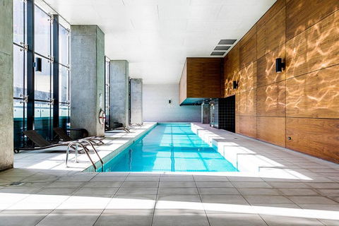 A Modern 2BR Apt With Harbour Views FREE Parking - Perths Hotel 3