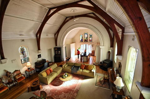 A Tassie Church - Perths Hotel 3