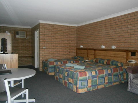 Aaron Inn Motel - Perths Hotel 2