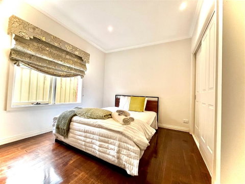 A Beautiful Home - Perths Hotel 3
